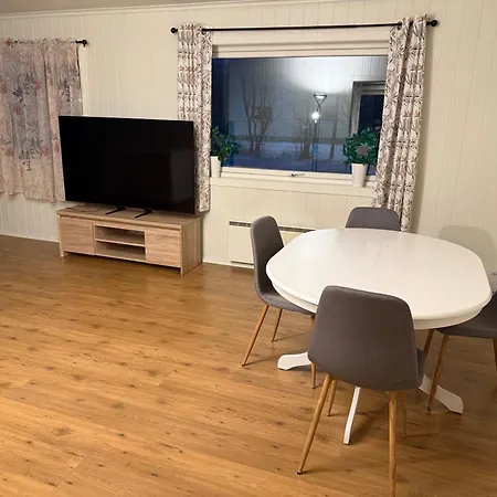 Kirkenes Hotell 3* Kirkenes