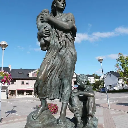 호텔 Kirkenes Hotell 시르셰네스