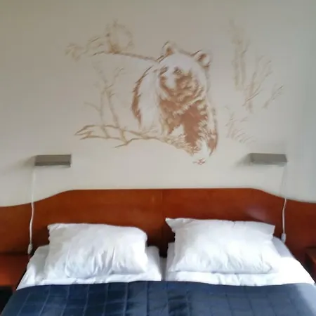 Kirkenes Hotell 호텔 3*