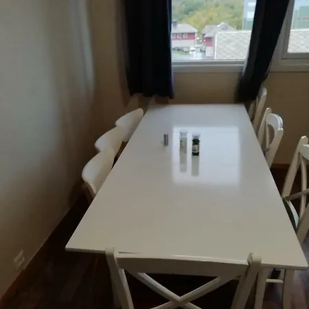 호텔 Kirkenes Hotell